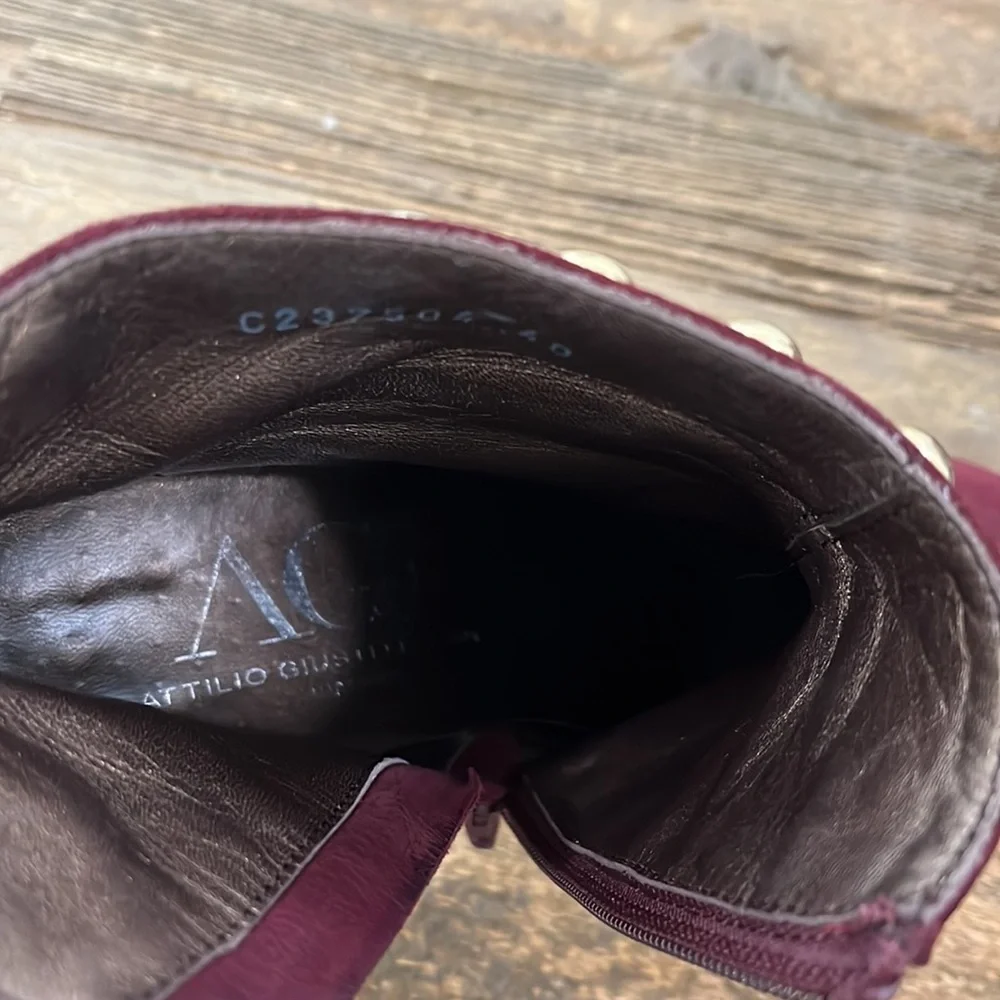 AGL Attilio Giusti Leombruni Suede Ankle Boots